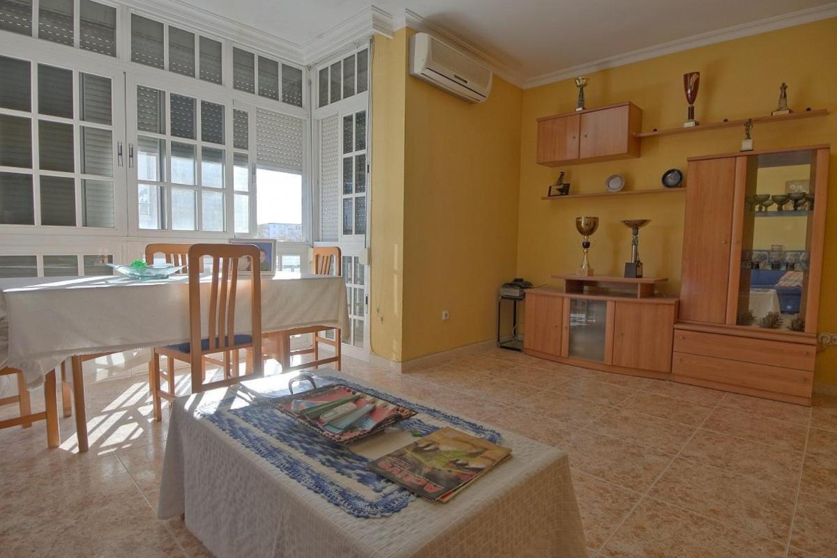Rooms Tourist Apartment ウエルバ エクステリア 写真